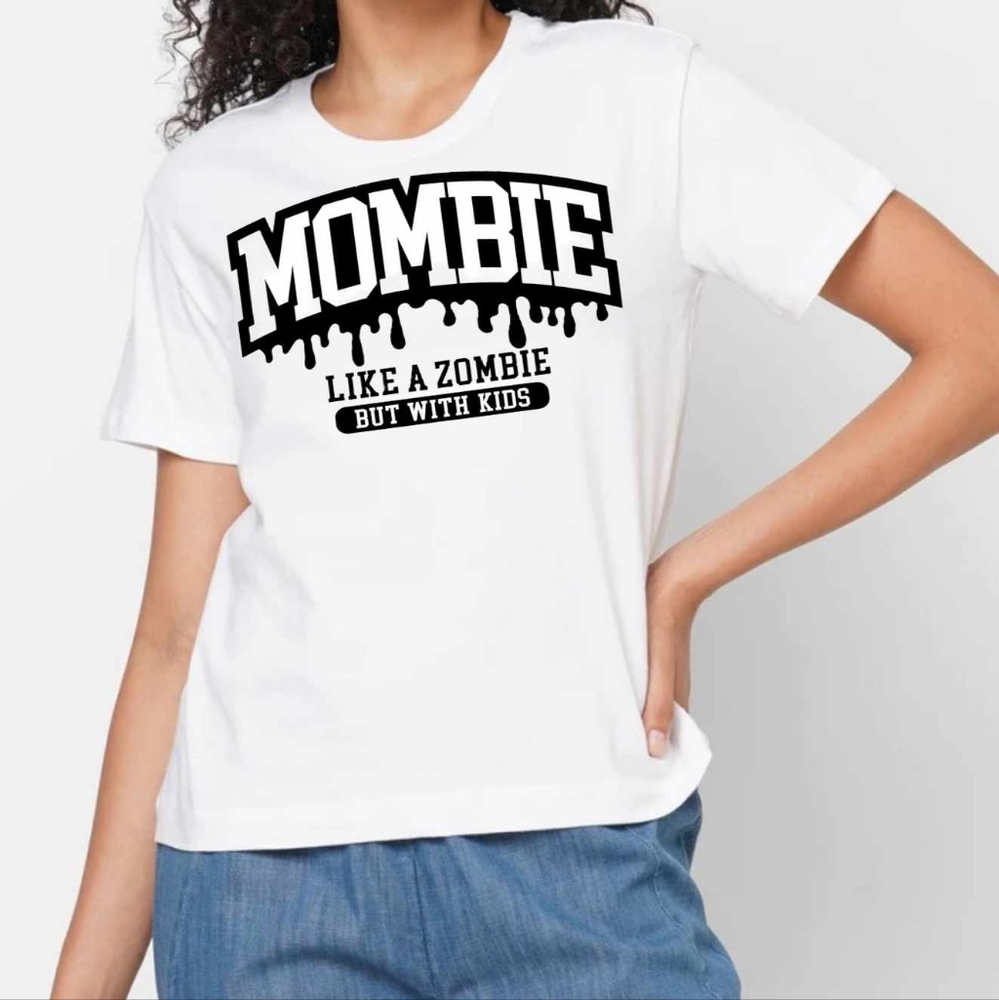 Funny "MOMBIE" shirt 👕